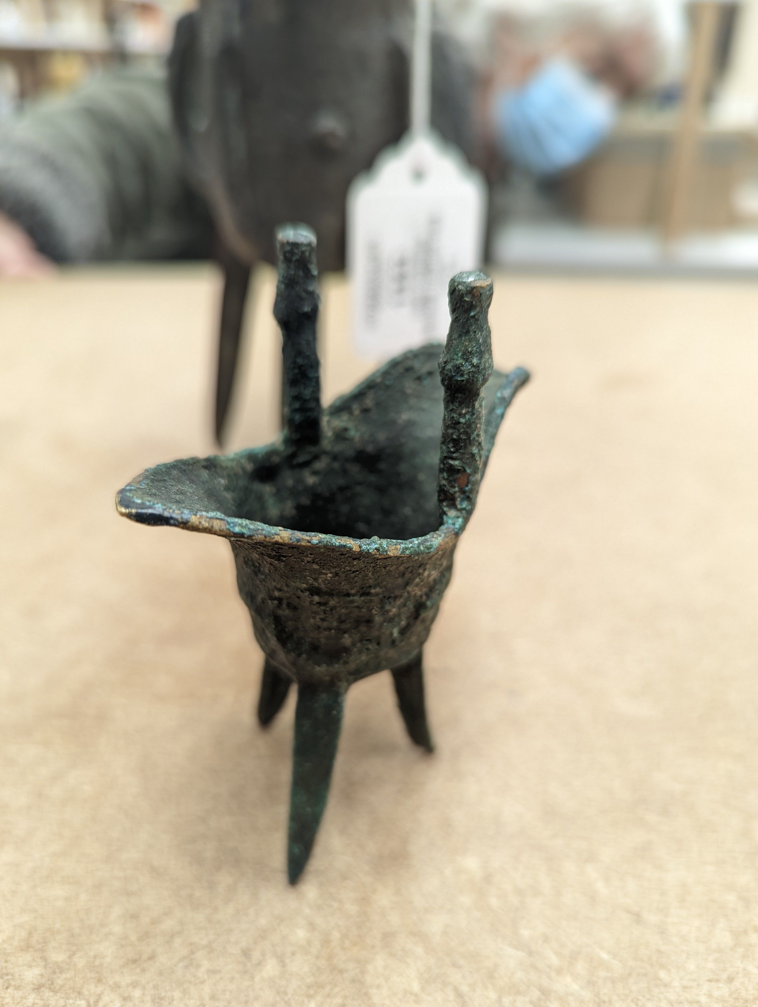 Two Chinese bronze tripod vessels, Qing or later, tallest 19cm